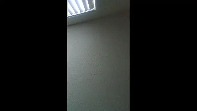 sthuart22 online show from 8, 10, 2025