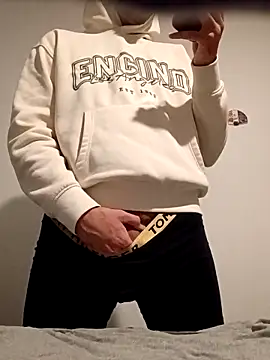 Jadriel23 online show from 18, 9, 2025