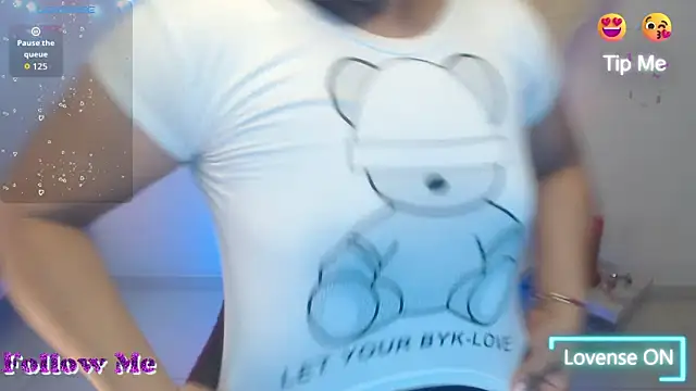 miyu charlotte online show from 14, 10, 2025