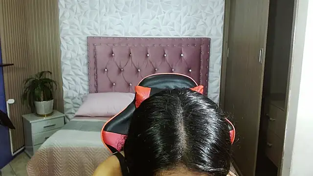 emily rz1 online show from 25, 4, 2026