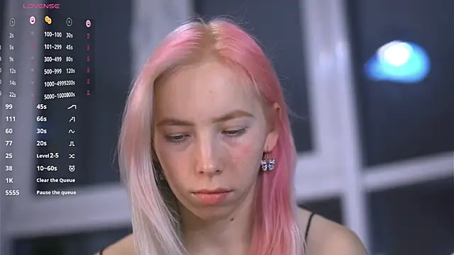 JuliannaWenger online show from 23, 11, 2025