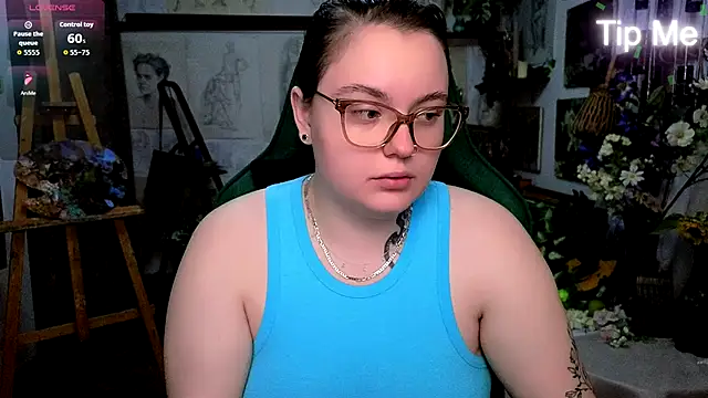 Snapshot of KatrinClark chatting on 11, 9, 2025 KatrinClark online show from 11, 9, 2025