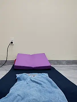 Lyly suri07 online show from 24, 11, 2025