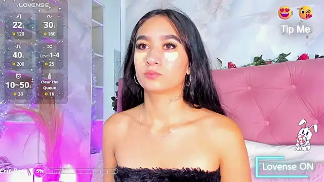 Snapshot of Nicolqueen_ chatting on 21, 2, 2026 Nicolqueen online show from 21, 2, 2026