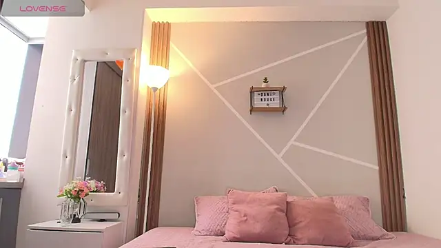 Snapshot of Little_ginger chatting on 26, 9, 2025 Little ginger online show from 26, 9, 2025