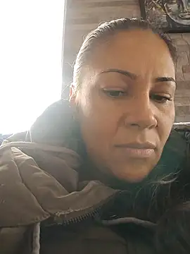 KittyHoleshot87 online show from 19, 2, 2026