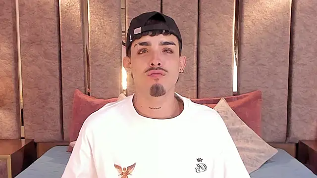 NikoStone  online show from 2, 4, 2026