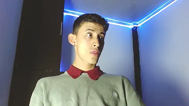 Snapshot of Emil_prl chatting on 29, 9, 2025 Emil prl online show from 29, 9, 2025