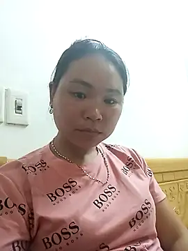 may-squirl online show from 22, 9, 2025