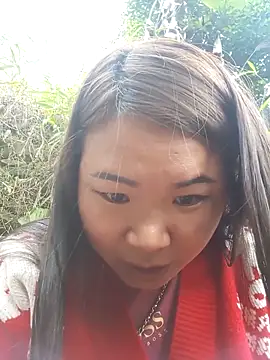 may-squirl online show from 20, 12, 2025