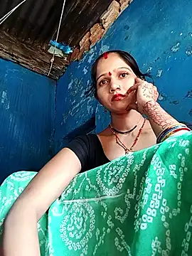 Jooli xx online show from 11, 9, 2025