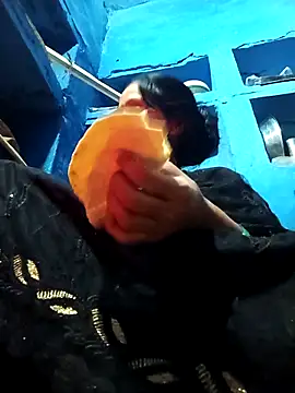 Jooli xx online show from 2, 2, 2026