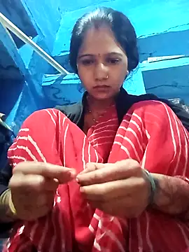 Jooli xx online show from 21, 2, 2026