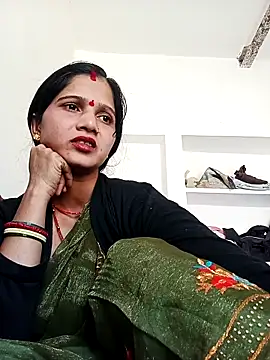 Jooli xx online show from 22, 2, 2026