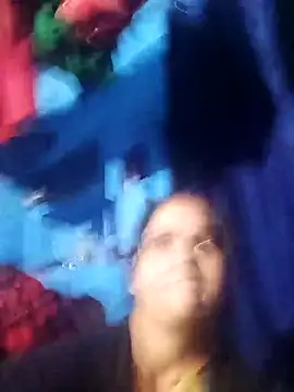 Jooli xx online show from 28, 2, 2026