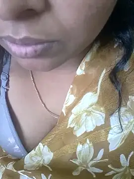 Snapshot of pinky_telugu_143 chatting on 15, 11, 2025 pinky telugu 143 online show from 15, 11, 2025