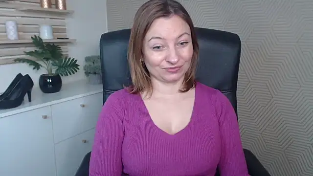 angelaSamt online show from 1, 12, 2025