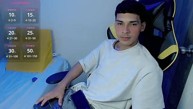 Snapshot of yankees_ chatting on 11, 9, 2025 yankees online show from 11, 9, 2025