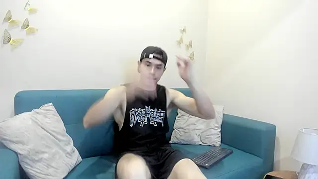 Muscle Scott online show from 5, 10, 2025