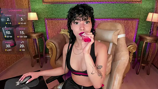 DaniCollinn  online show from 16, 10, 2025