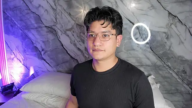 Snapshot of Dante_Callahan chatting on 15, 11, 2025 Dante Callahan online show from 15, 11, 2025