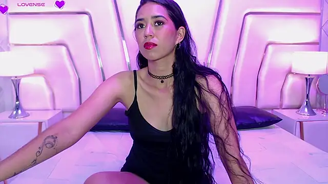 VioletPons online show from 28, 10, 2025