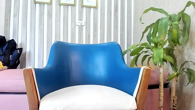 EthanGrey online show from 10, 9, 2025