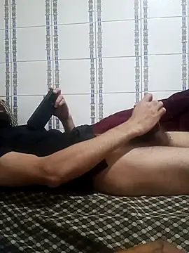 BeakedMezuza online show from 30, 4, 2026