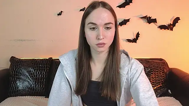 Angeel Kate online show from 9, 11, 2025