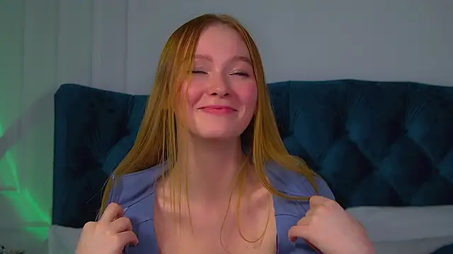 AgataFoxley online show from 22, 11, 2025