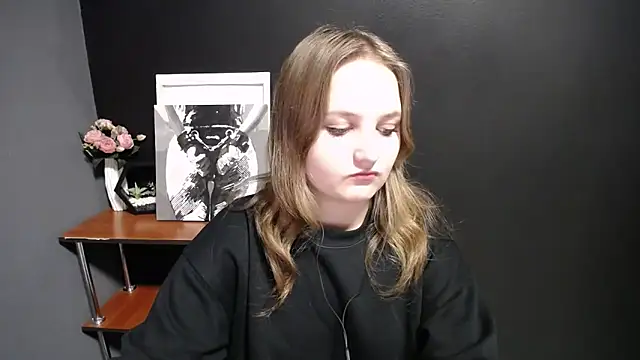 Snapshot of Mystic_nikole chatting on 30, 9, 2025 Mystic nikole online show from 30, 9, 2025