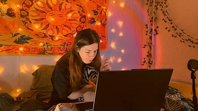 AliceCUNTach online show from 11, 2, 2026