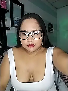 Snapshot of Angelly_ricura chatting on 3, 10, 2025 Angelly ricura online show from 3, 10, 2025