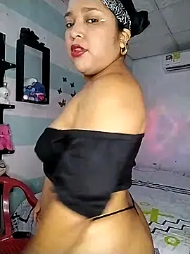 Snapshot of Angelly_ricura chatting on 7, 11, 2025 Angelly ricura online show from 7, 11, 2025