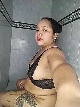 Snapshot of Angelly_ricura chatting on 28, 11, 2025 Angelly ricura online show from 28, 11, 2025