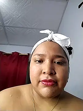 Snapshot of Angelly_ricura chatting on 3, 12, 2025 Angelly ricura online show from 3, 12, 2025