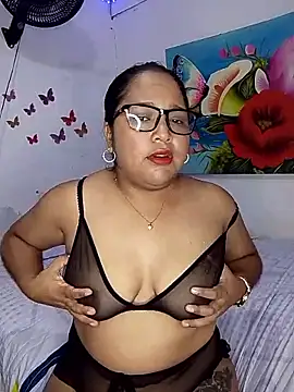 Snapshot of Angelly_ricura chatting on 28, 2, 2026 Angelly ricura online show from 28, 2, 2026