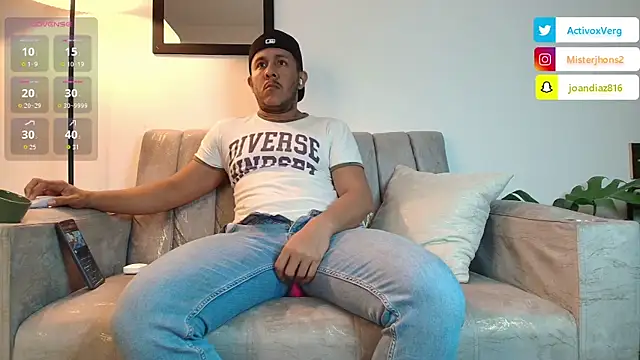 Misterjhons2 online show from 5, 10, 2025