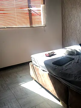 Adele Pinkk online show from 7, 11, 2025