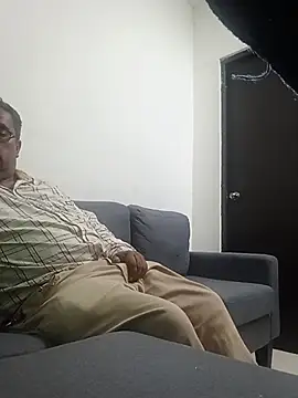 HomHot47 online show from 14, 10, 2025