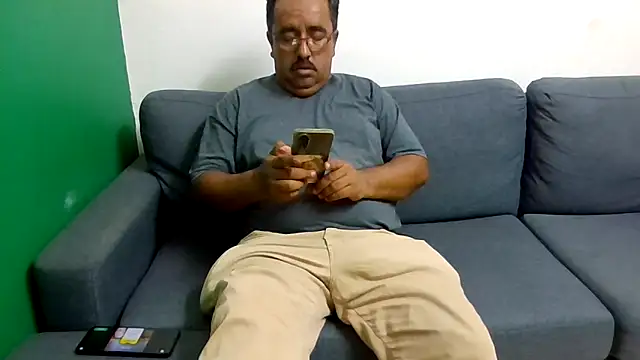 HomHot47 online show from 17, 10, 2025