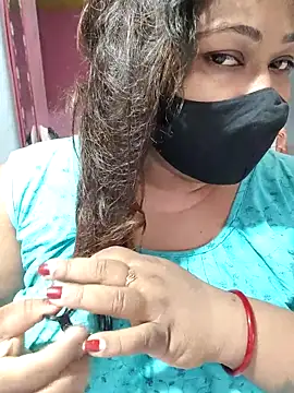 Snapshot of hotbhabhi011 chatting on 4, 5, 2026 hotbhabhi011 online show from 4, 5, 2026