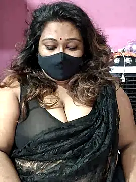 Snapshot of hotbhabhi011 chatting on 6, 5, 2026 hotbhabhi011 online show from 6, 5, 2026