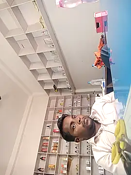 Snapshot of blackdick44 chatting on 29, 10, 2025 blackdick44 online show from 29, 10, 2025