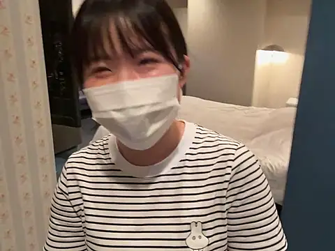 Snapshot of hikiwarinatto_xoxo chatting on 16, 10, 2025 hikiwarinatto xoxo online show from 16, 10, 2025