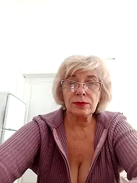 52MiaLove02 online show from 24, 11, 2025