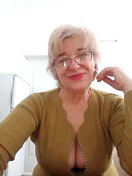 52MiaLove02 online show from 6, 2, 2026