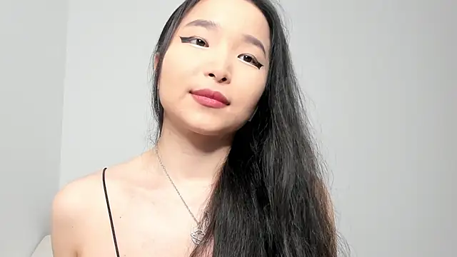 Soyun Mia online show from 19, 5, 2026