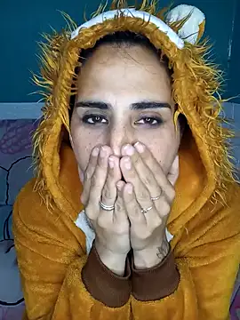 kariciasecreta online show from 16, 9, 2025