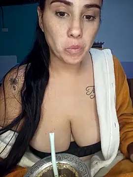 kariciasecreta online show from 10, 4, 2026